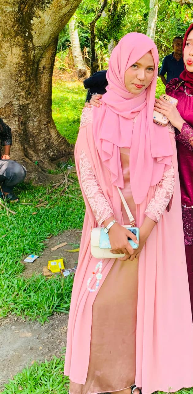 Zahra Turinisa